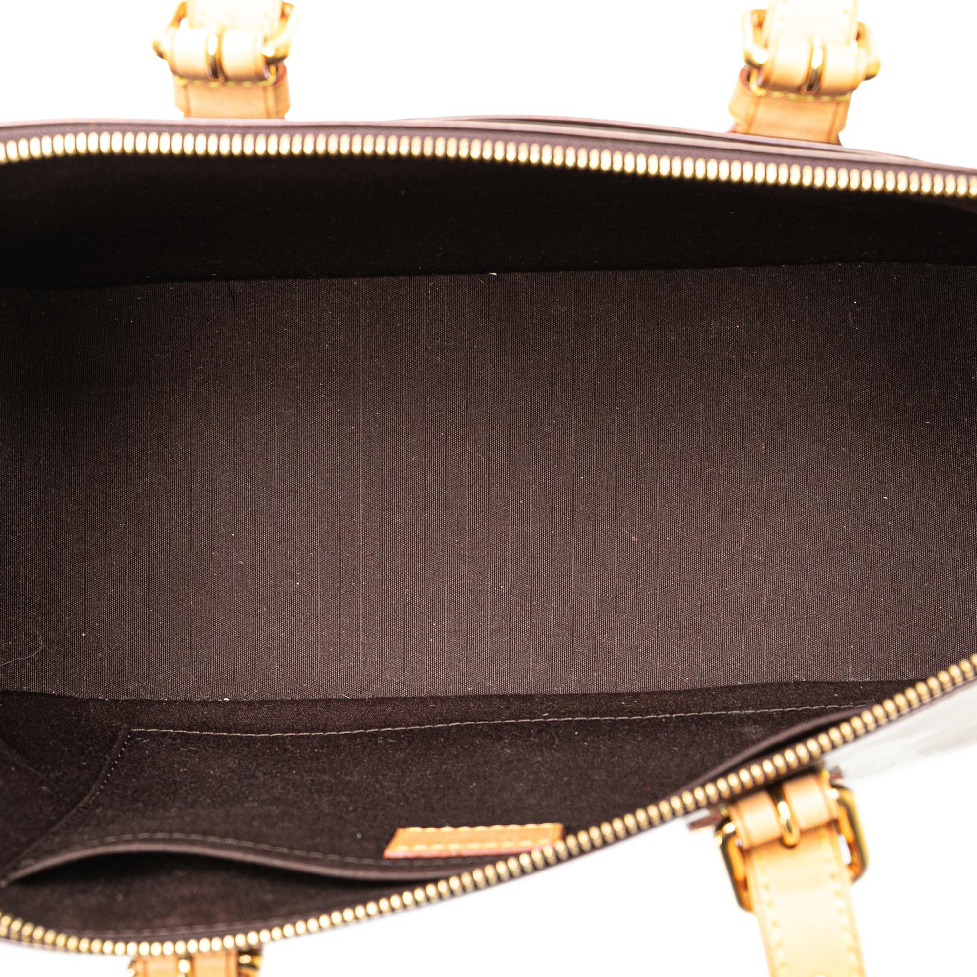 Louis Vuitton Monogram Vernis Rosewood Avenue (SHG-2QphkH)