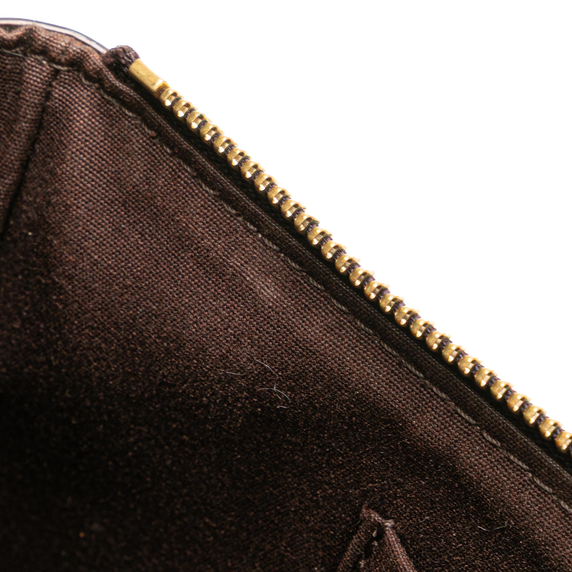Louis Vuitton Monogram Vernis Rosewood Avenue