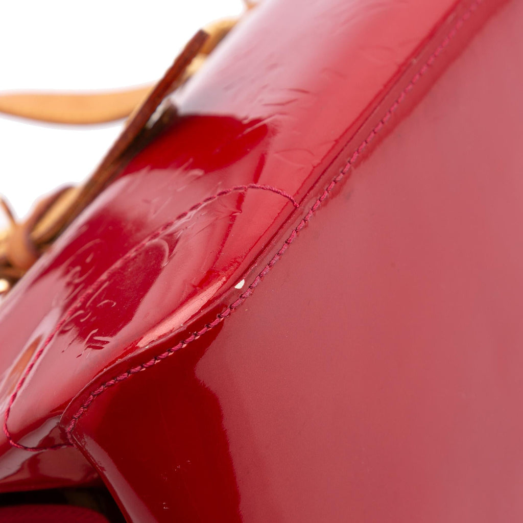 Louis Vuitton Monogram Vernis Rosewood Avenue