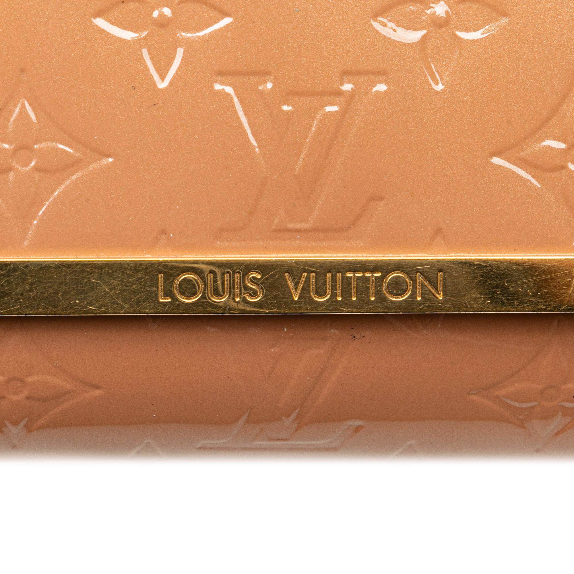 Louis Vuitton Monogram Vernis Rossmore MM