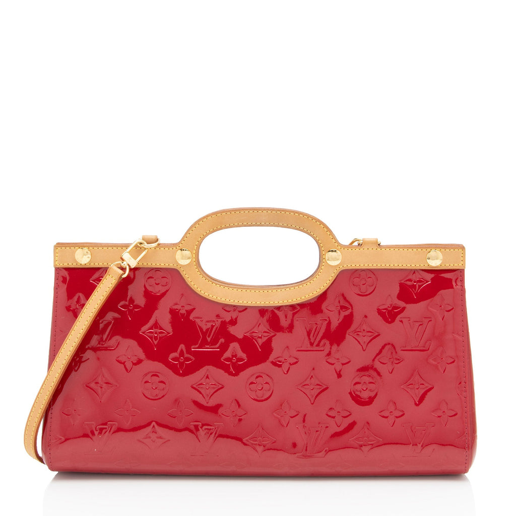 Louis Vuitton Monogram Vernis Roxbury Drive Clutch (SHF-OFeEM8)