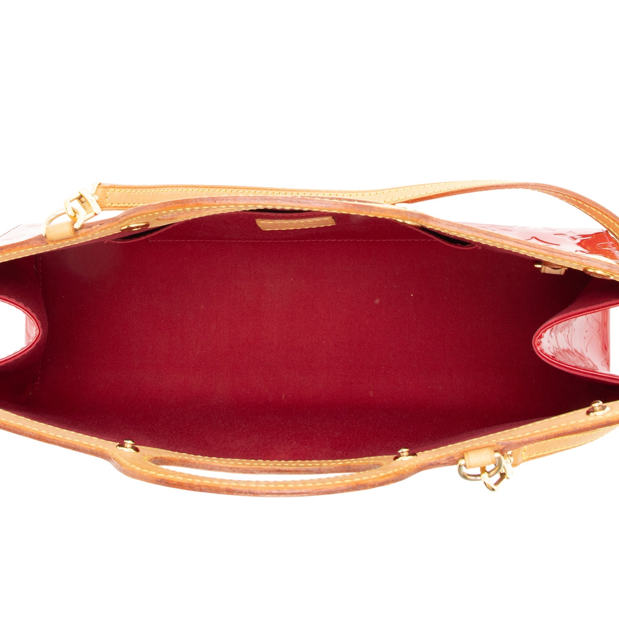 Louis Vuitton Monogram Vernis Roxbury Drive Clutch (SHF-OFeEM8)