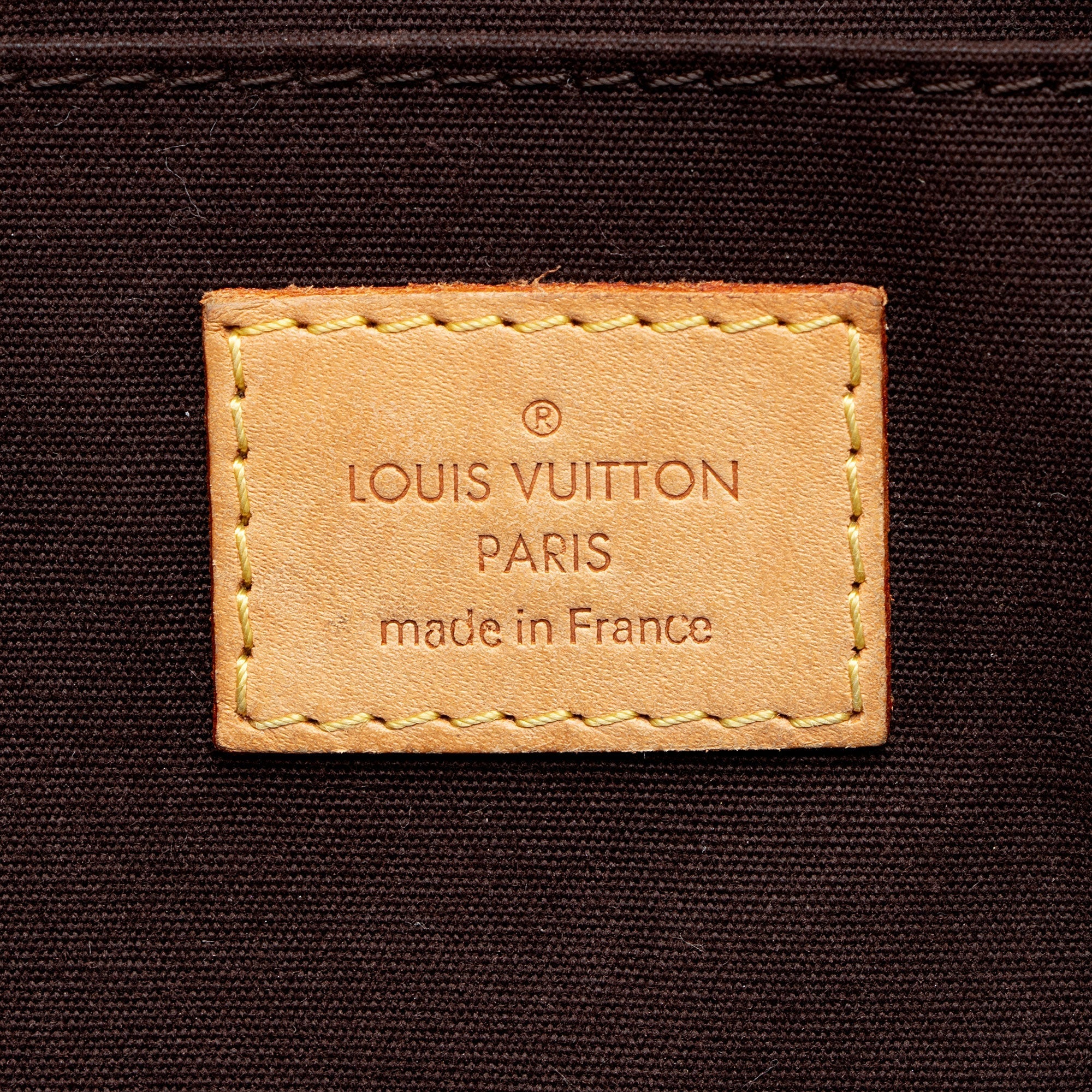 Louis Vuitton Monogram Vernis Roxbury Drive Clutch
