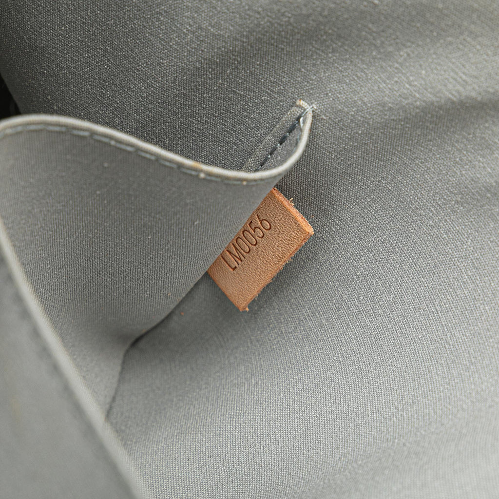 Louis Vuitton Monogram Vernis Roxbury Drive (SHG-eI1DDZ)
