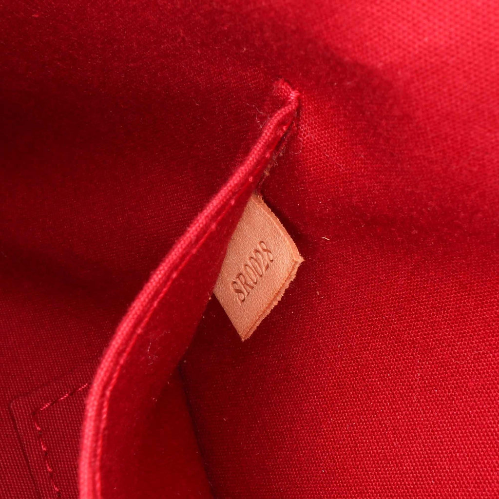 Louis Vuitton Monogram Vernis Roxbury Drive