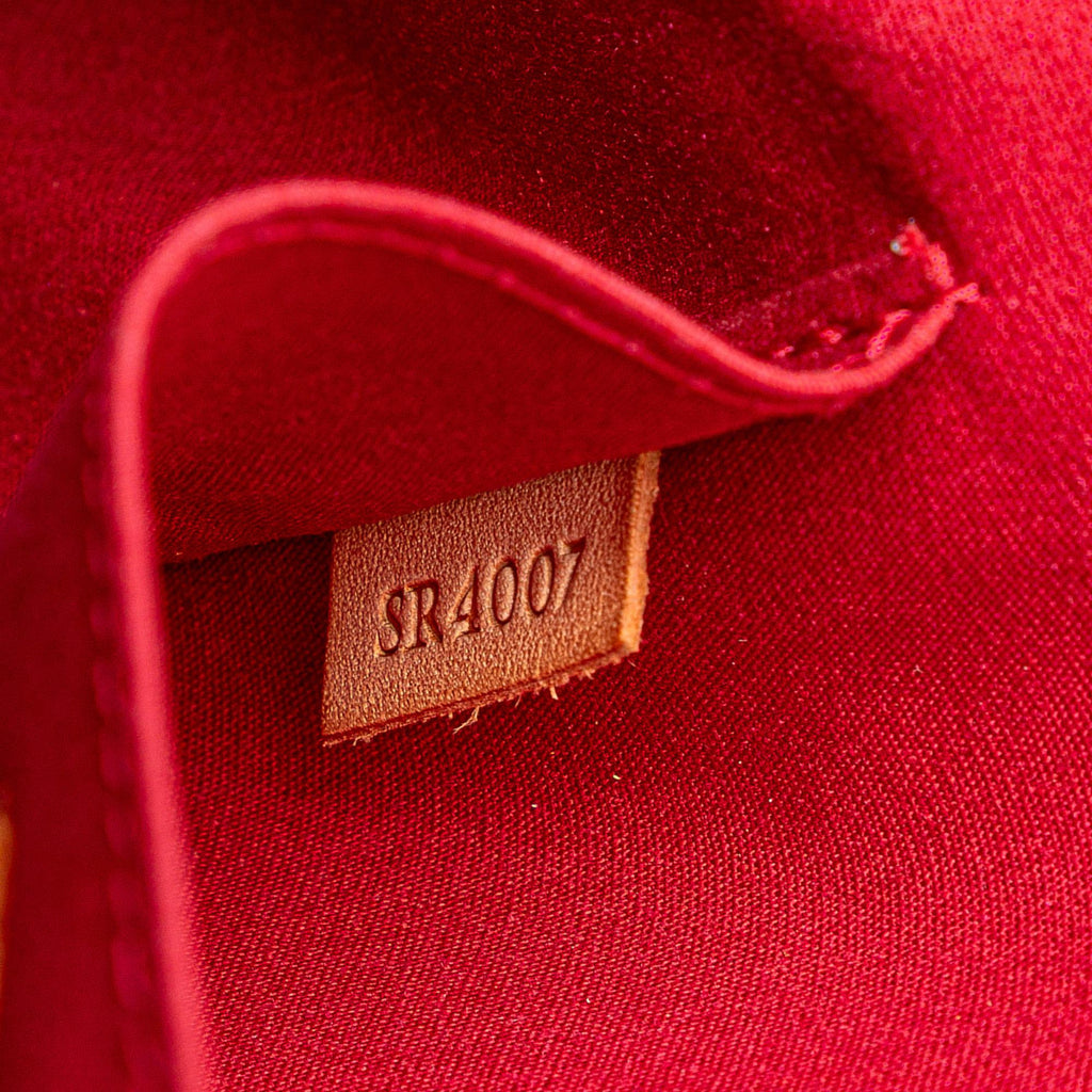 Louis Vuitton Monogram Vernis Roxbury Drive