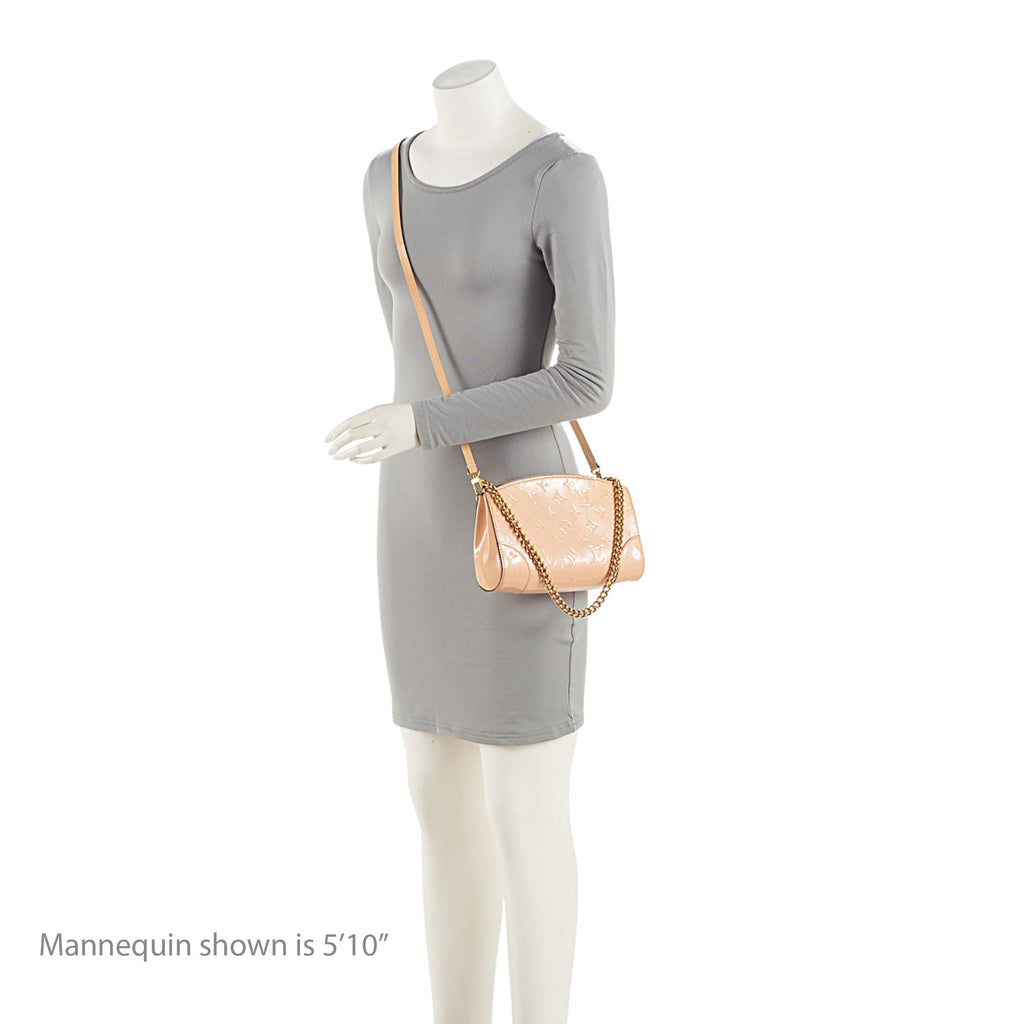 Louis Vuitton Monogram Vernis Santa Monica Clutch (SHF-TxWEck)