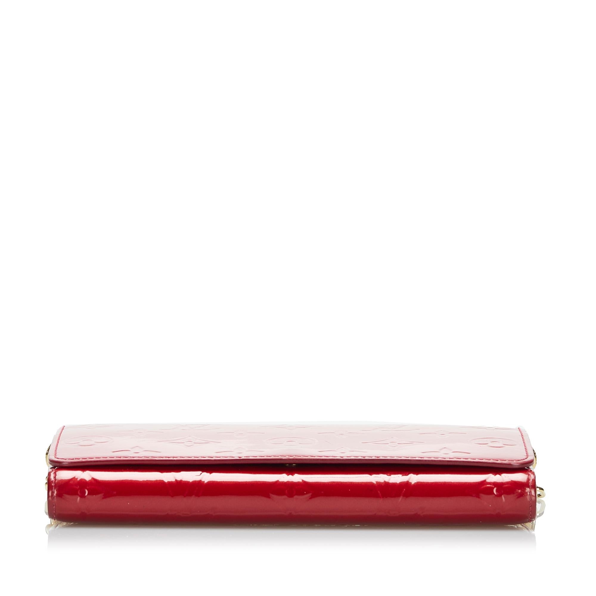 Louis Vuitton Monogram Vernis Sarah Chain Wallet (SHG-lZG0q8)
