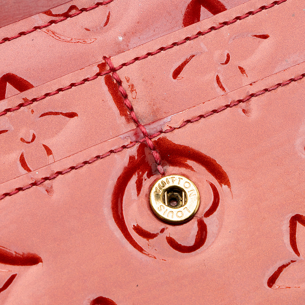 Louis Vuitton Monogram Vernis Sarah Wallet - FINAL SALE (SHF-17220)