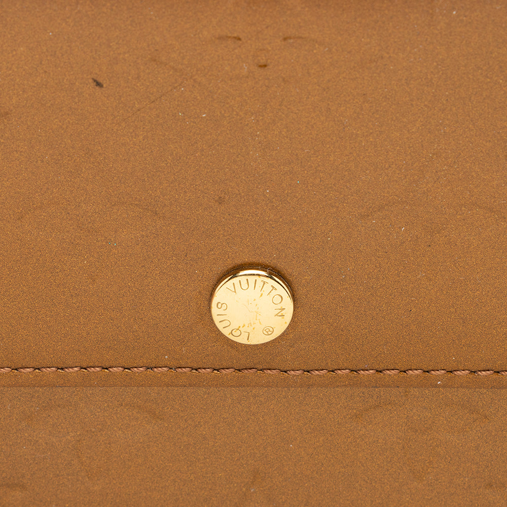 Louis Vuitton Monogram Vernis Sarah Wallet - FINAL SALE (SHF-15356)