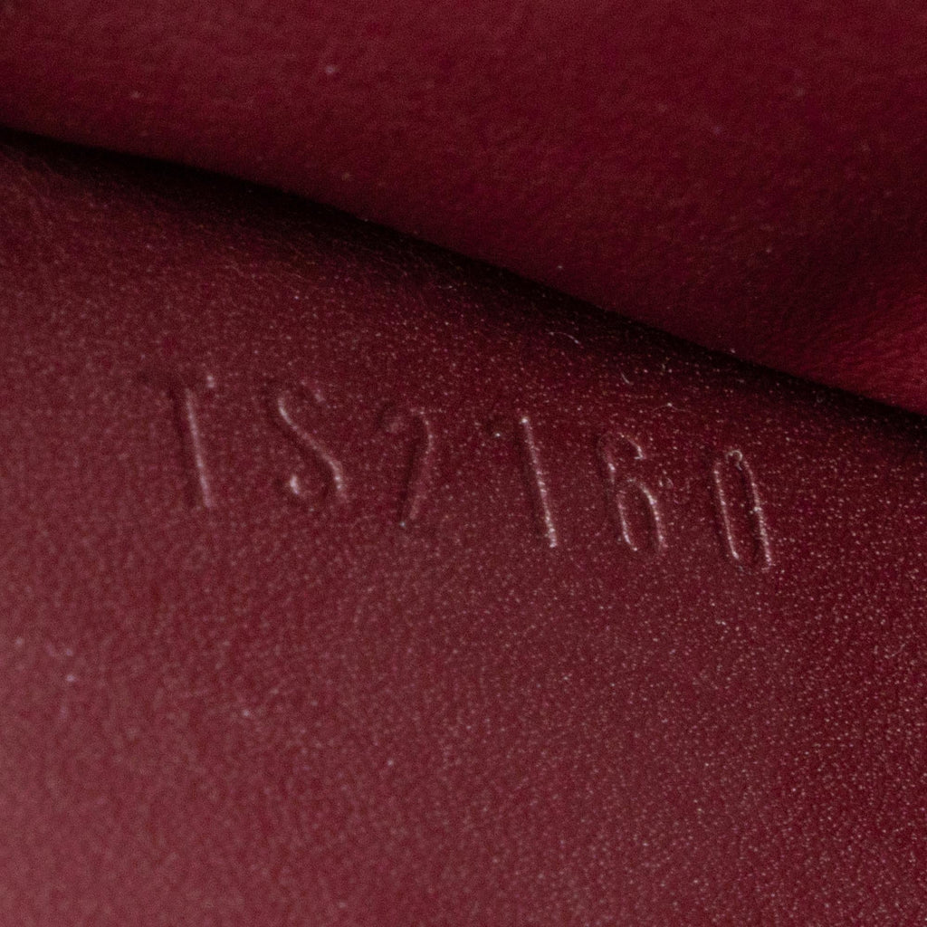 Louis Vuitton Monogram Vernis Sarah Wallet (SHF-23457)