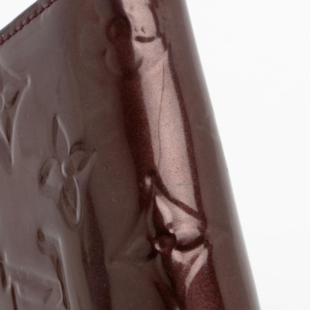 Louis Vuitton Monogram Vernis Sarah Wallet (SHF-23457)
