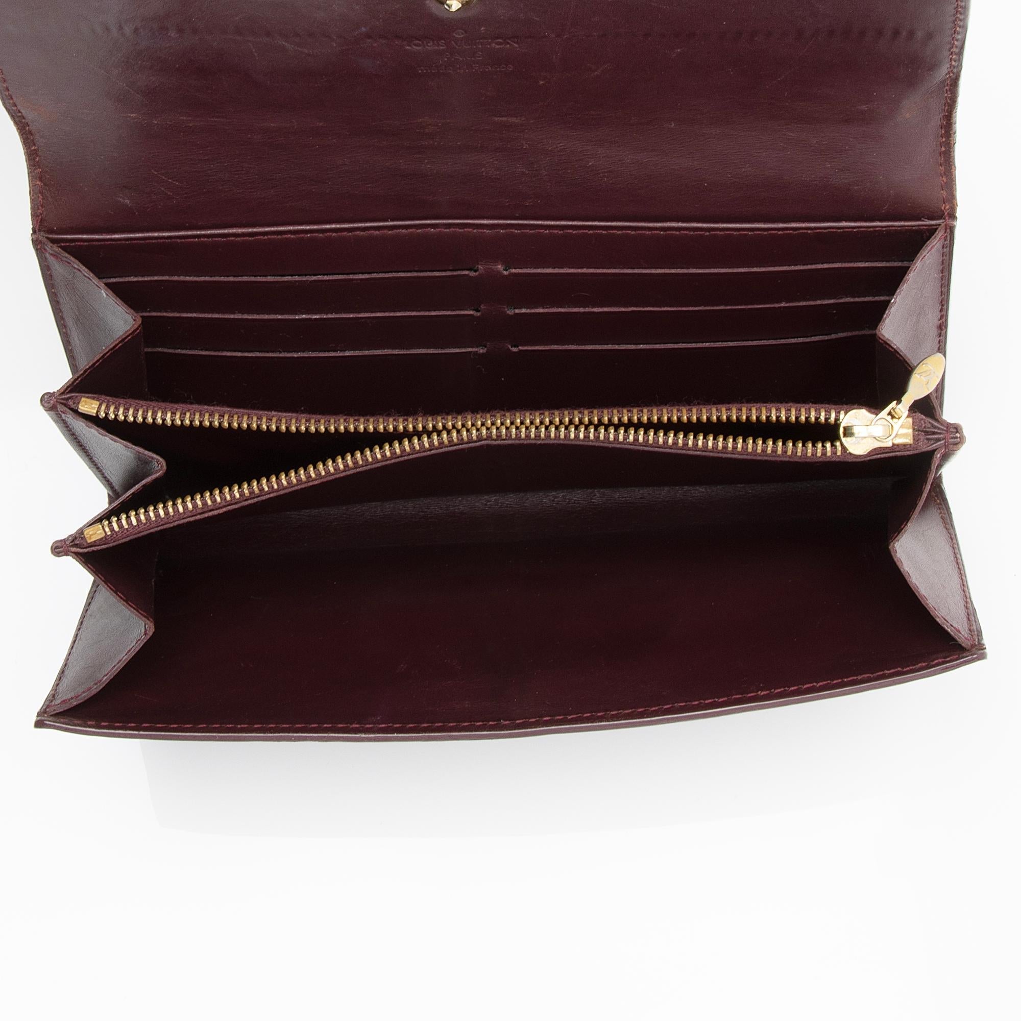 Louis Vuitton Monogram Vernis Sarah Wallet (SHF-23457)