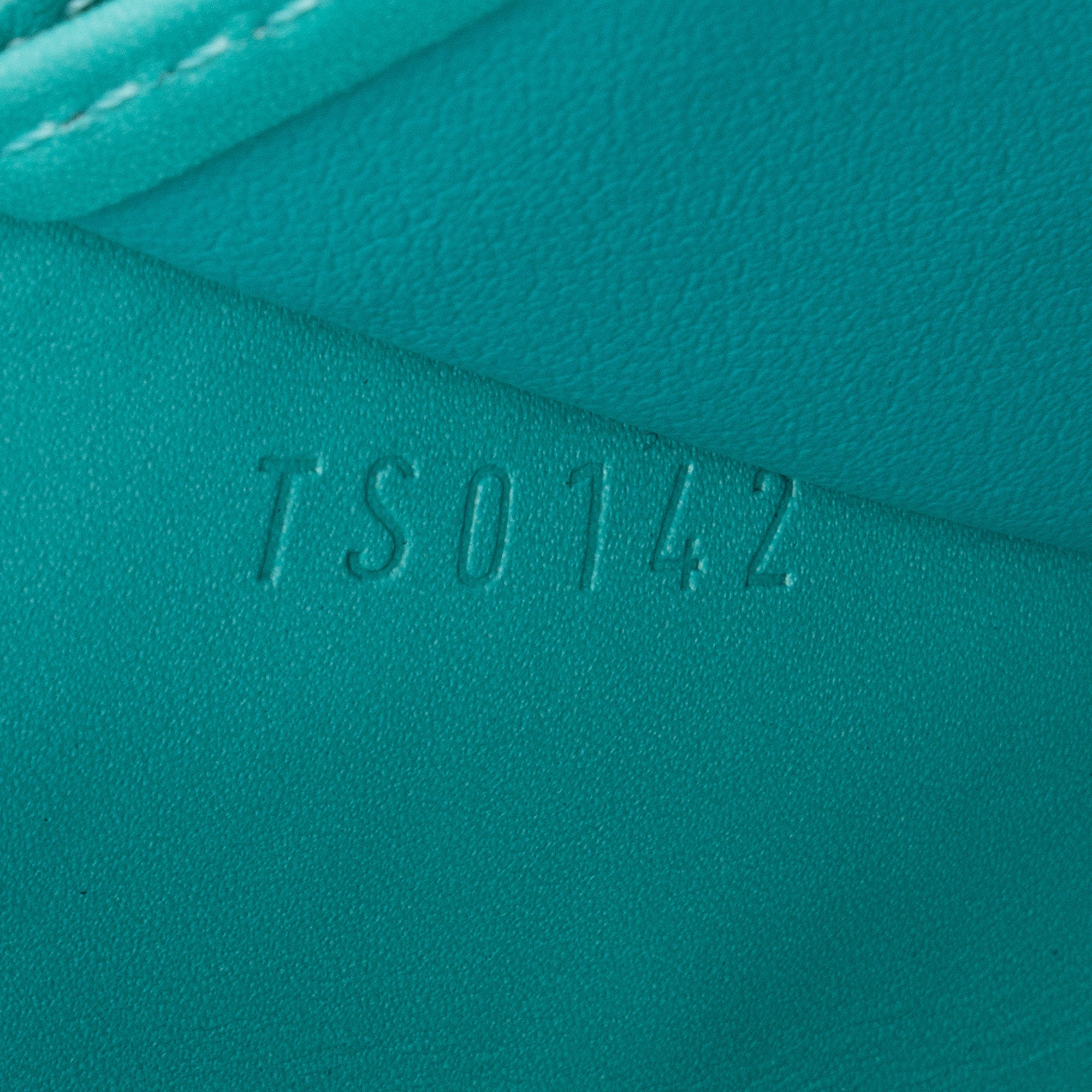 Louis Vuitton Monogram Vernis Sarah Wallet (SHF-LJ4vYR)