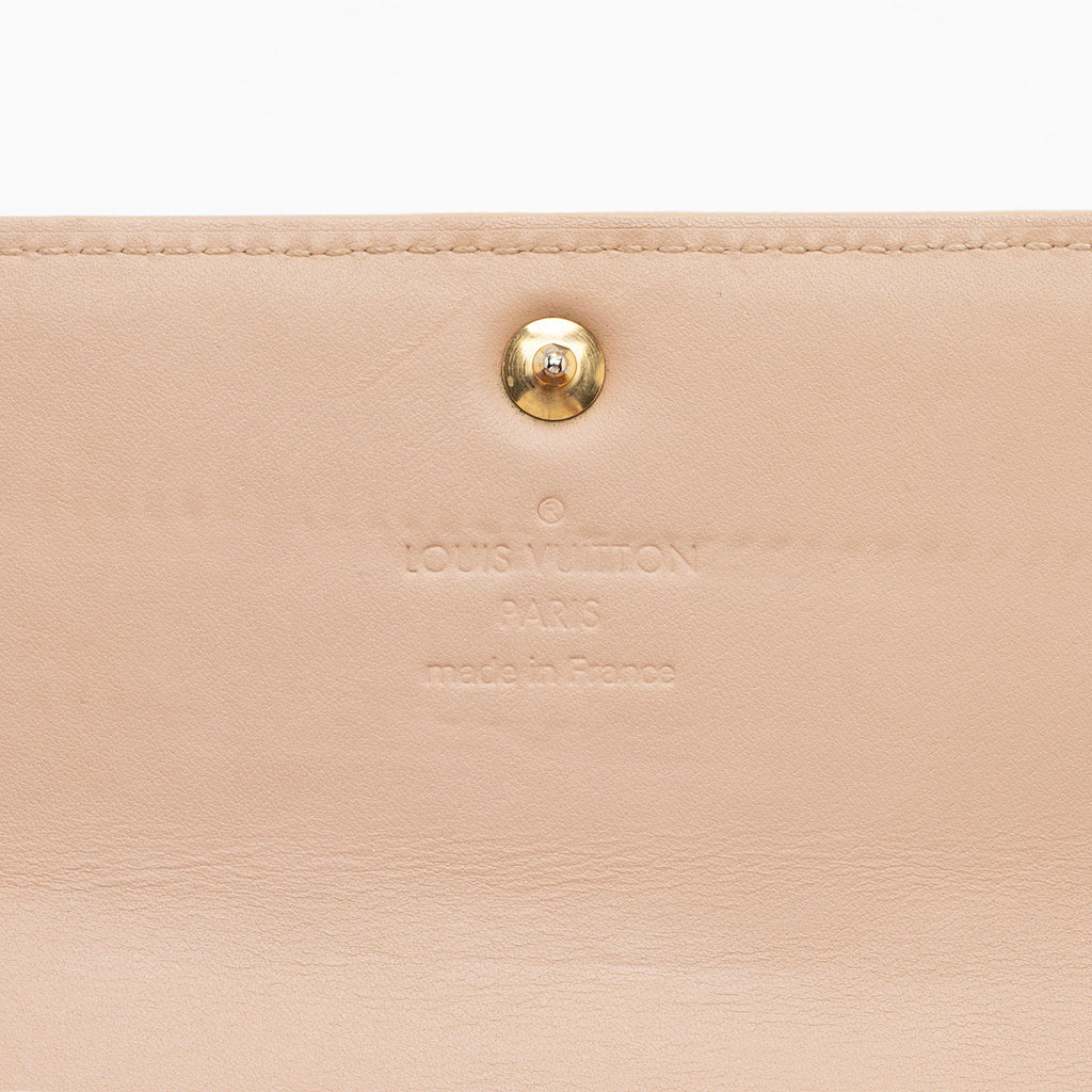 Louis Vuitton Monogram Vernis Sarah Wallet (SHF-56enYg)