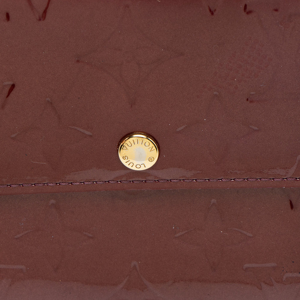 Louis Vuitton Monogram Vernis Sarah Wallet (SHF-I0eWQY)
