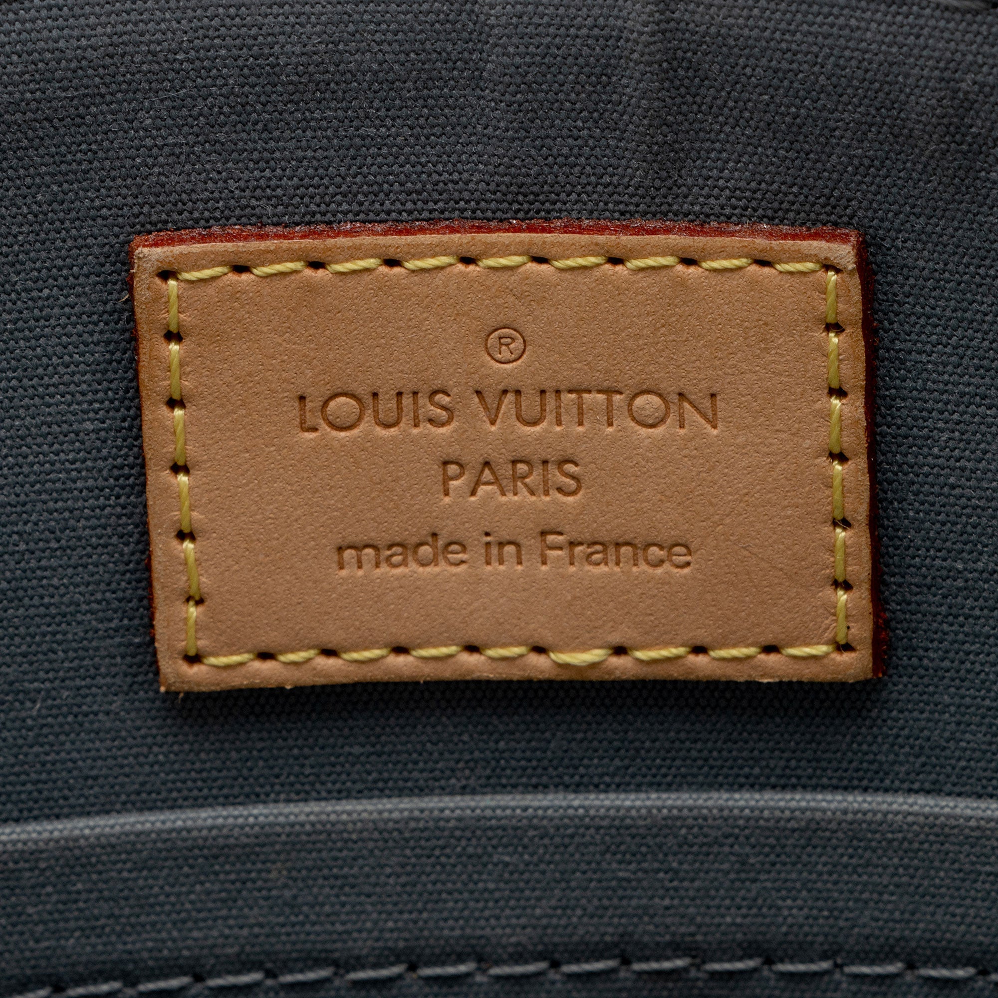Louis Vuitton Monogram Vernis Sherwood PM Satchel (SHF-v0u1lX)