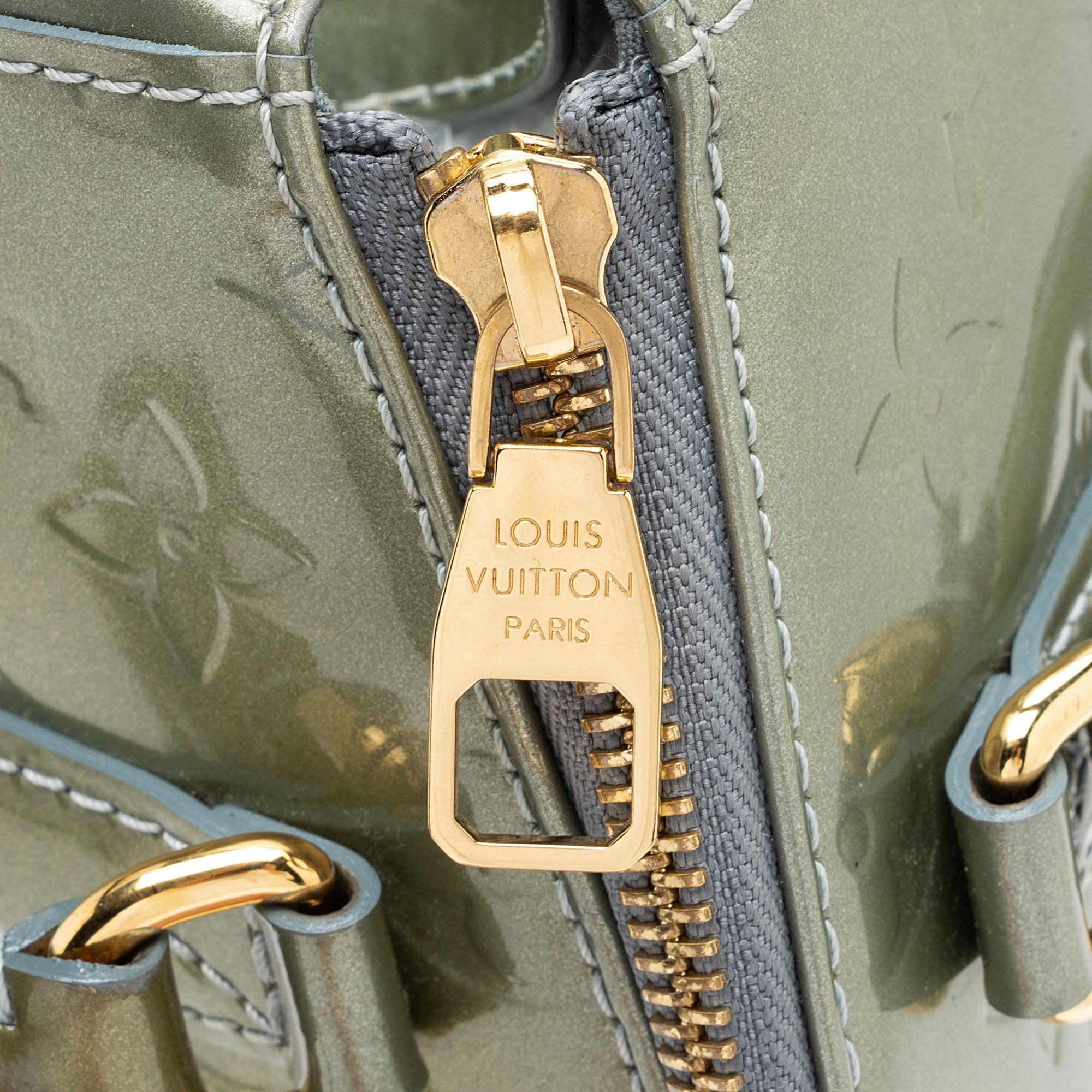 Louis Vuitton Monogram Vernis Sherwood PM Satchel (SHF-peT4Il)