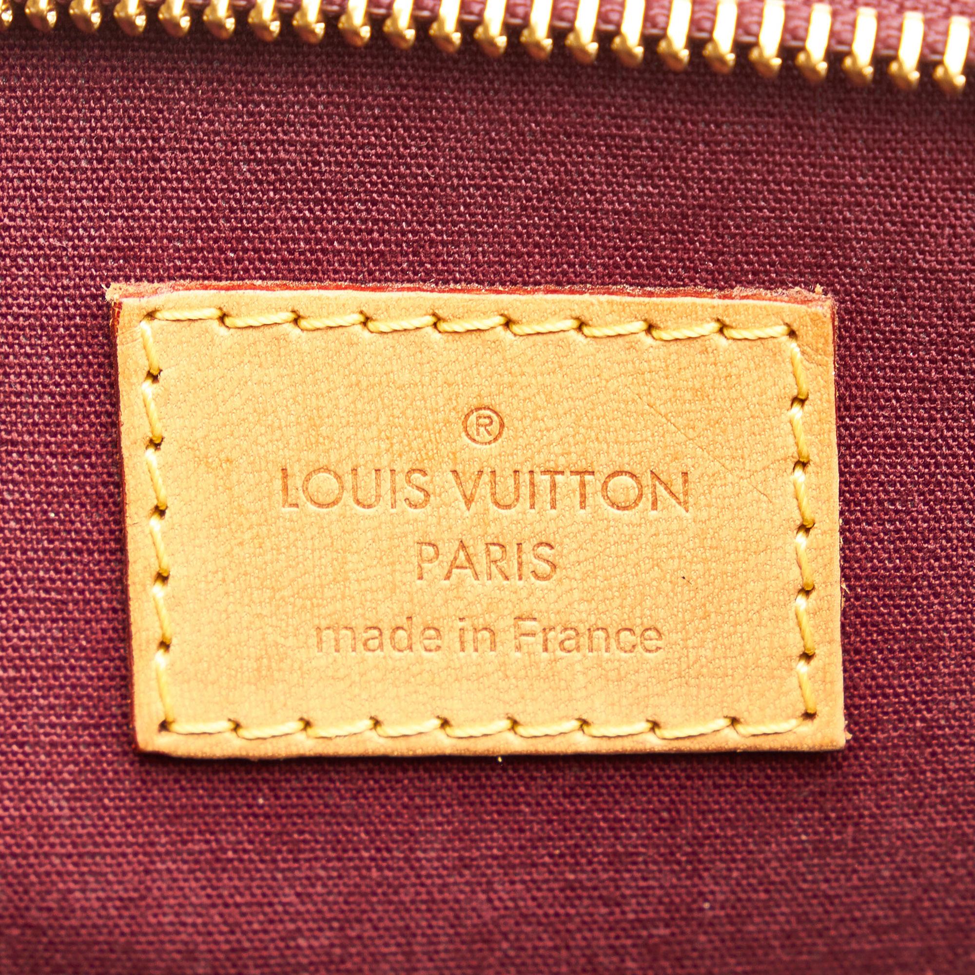 Louis Vuitton Monogram Vernis Sherwood PM (SHG-ODJJ2T)