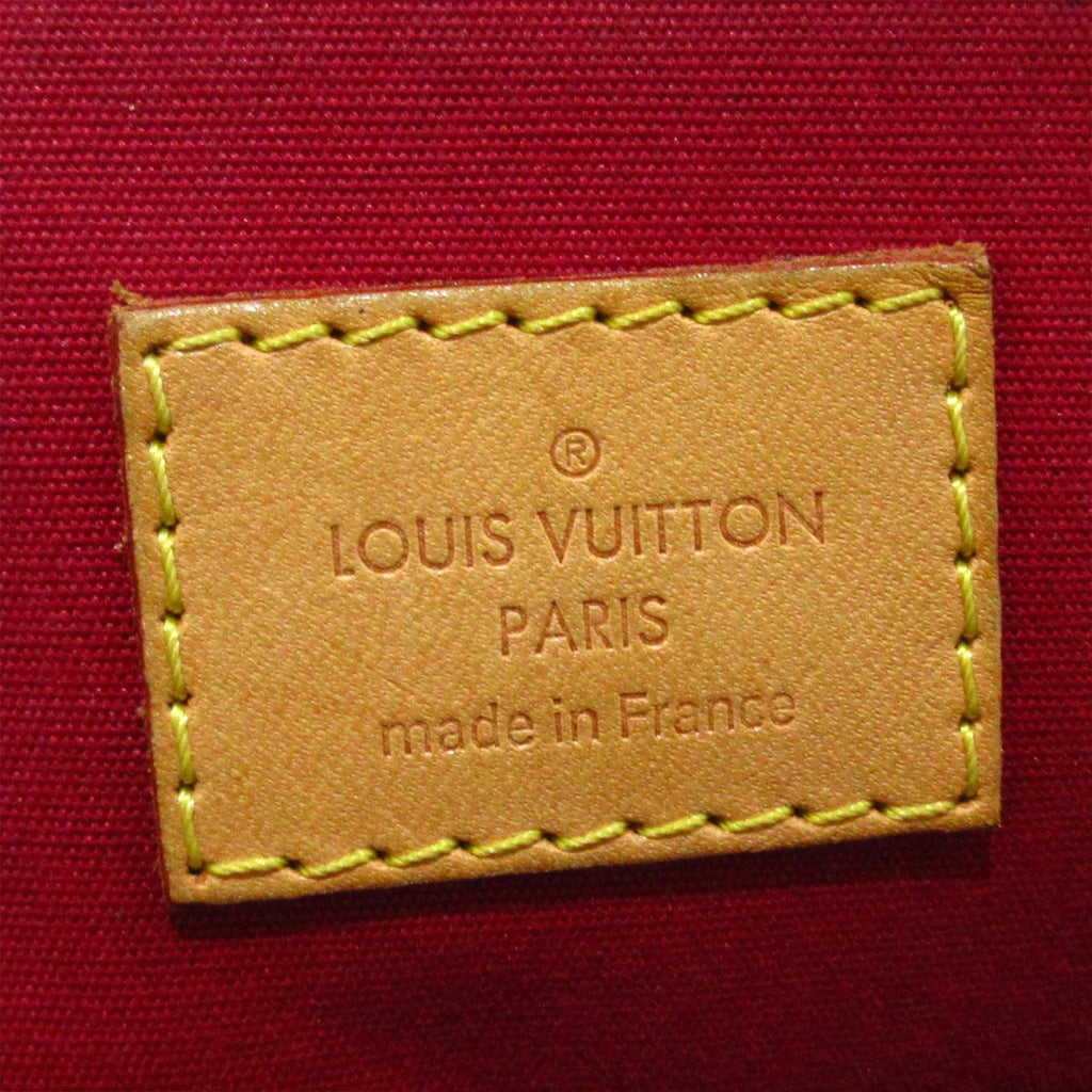 Louis Vuitton Monogram Vernis Sherwood PM (SHG-c6B2Av)