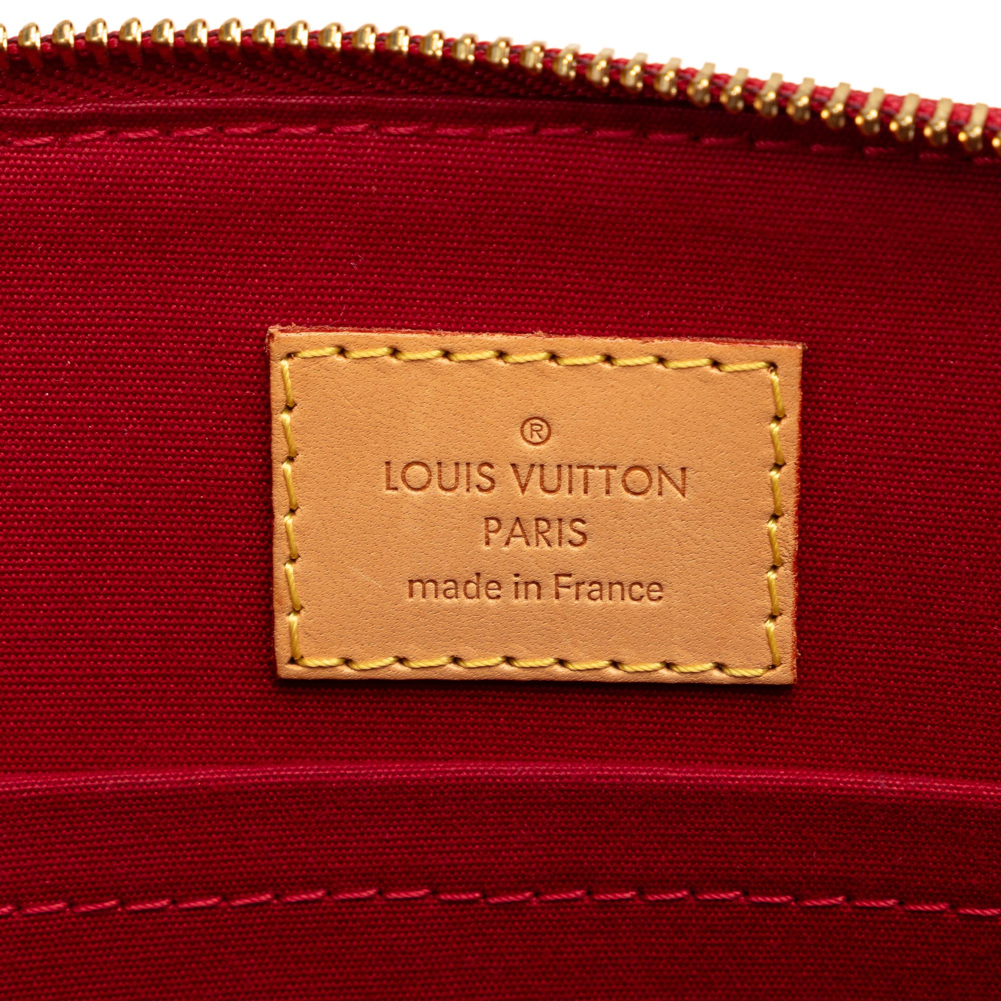 Louis Vuitton Monogram Vernis Sherwood PM (SHG-FT2esn)