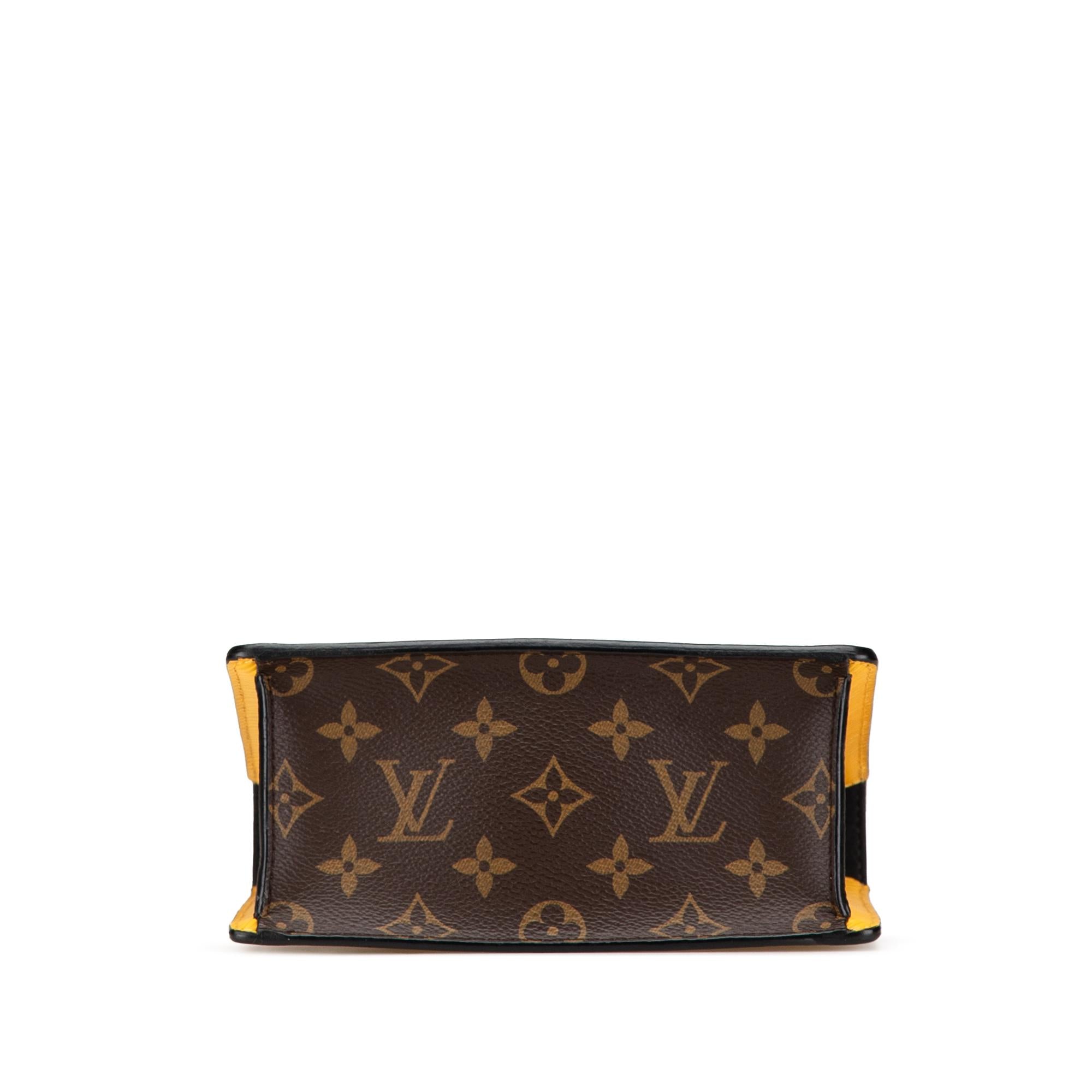 Louis Vuitton Monogram Vernis Spring Street