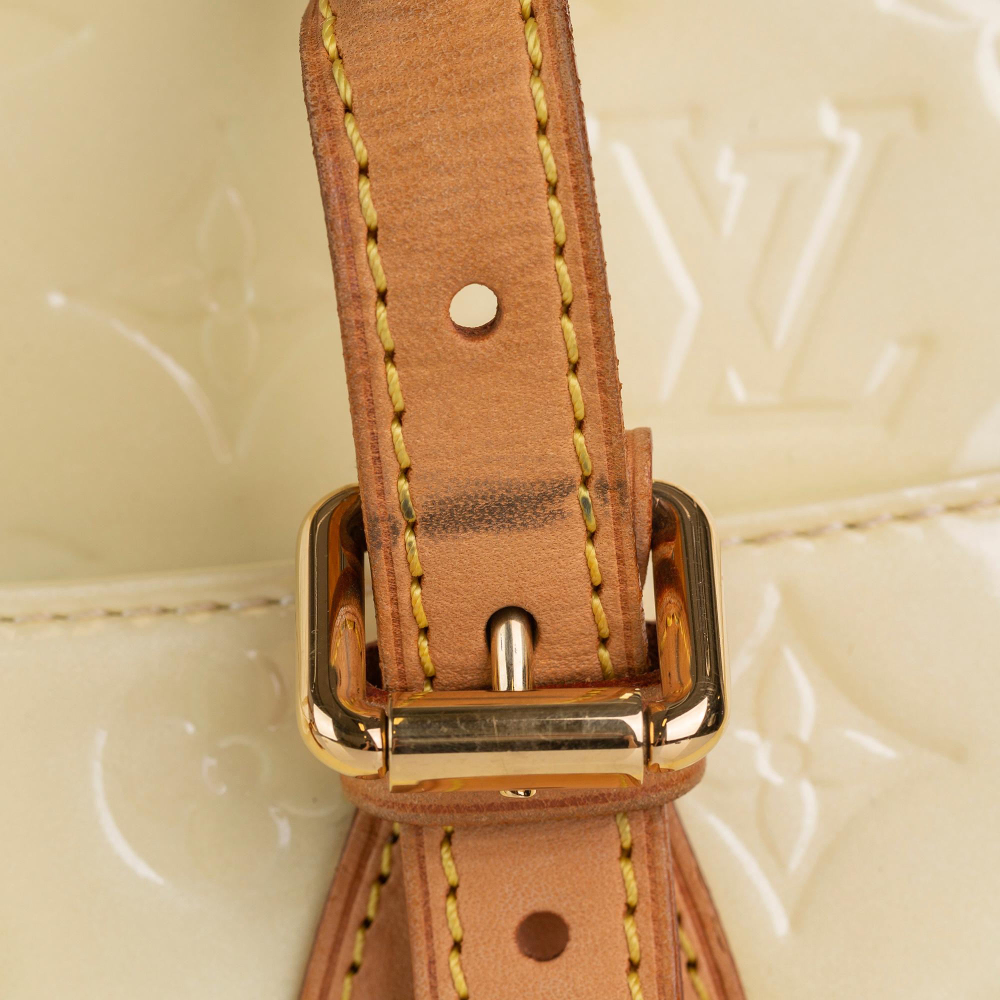 Louis Vuitton Monogram Vernis Summit Drive (SHG-37127)