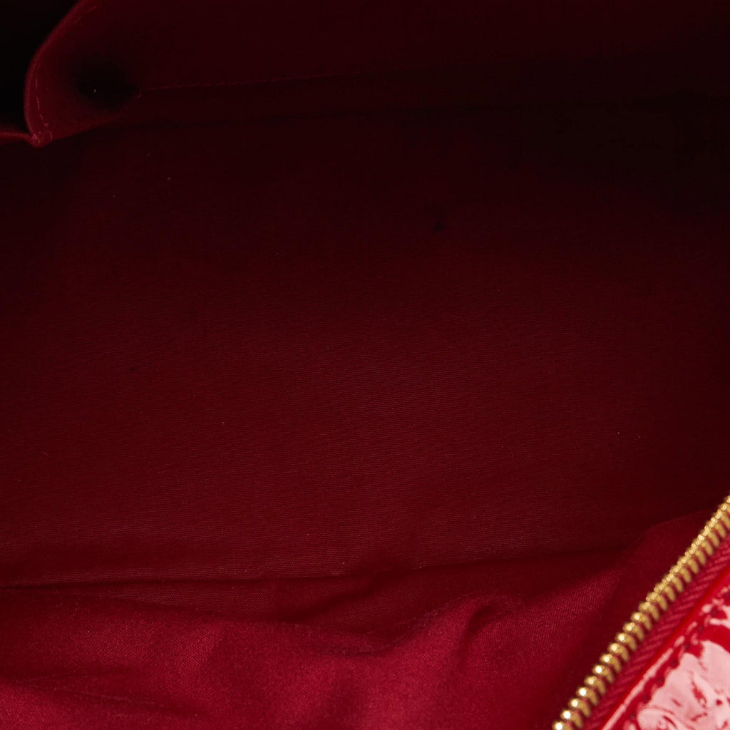 Louis Vuitton Monogram Vernis Summit Drive (SHG-SkiuAC)