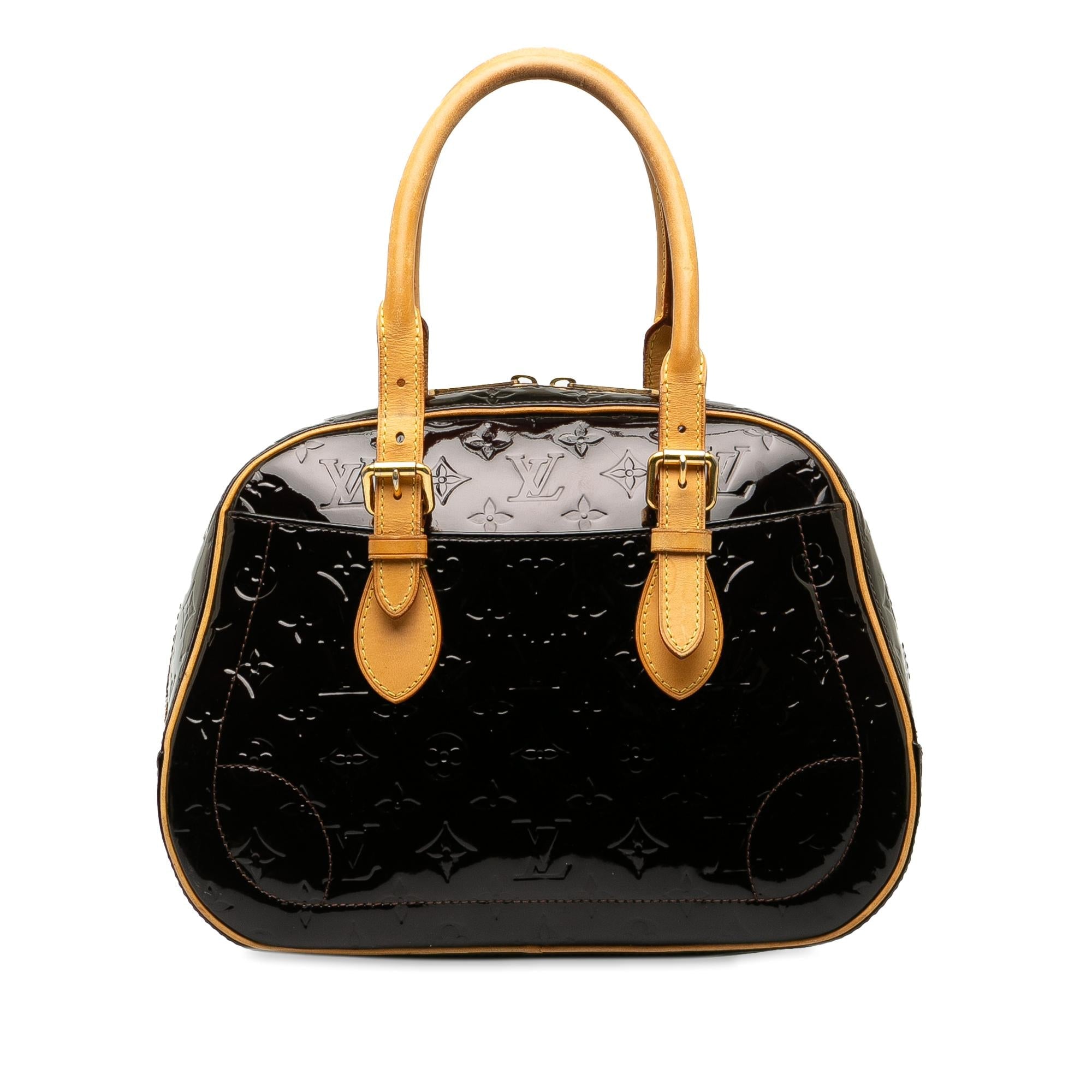 Louis Vuitton Monogram Vernis Summit Drive (SHG-iMWN2V)