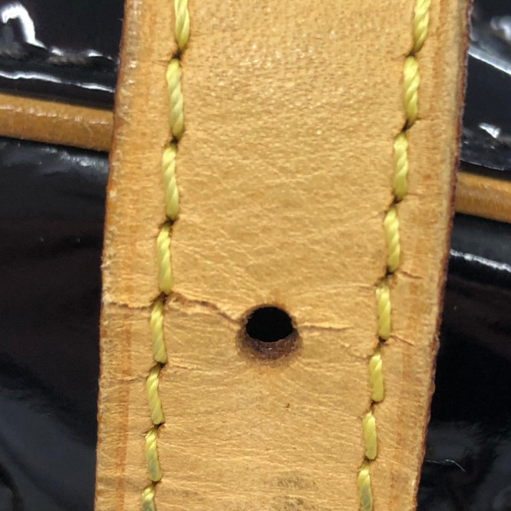 Louis Vuitton Monogram Vernis Summit Drive (SHG-iMWN2V)