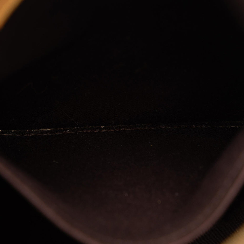 Louis Vuitton Monogram Vernis Summit Drive (SHG-iMWN2V)