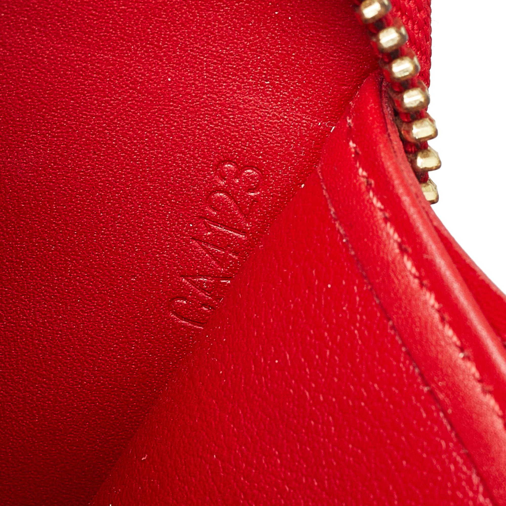 Louis Vuitton Monogram Vernis Sweet Zippy Wallet (SHG-f98dCX)