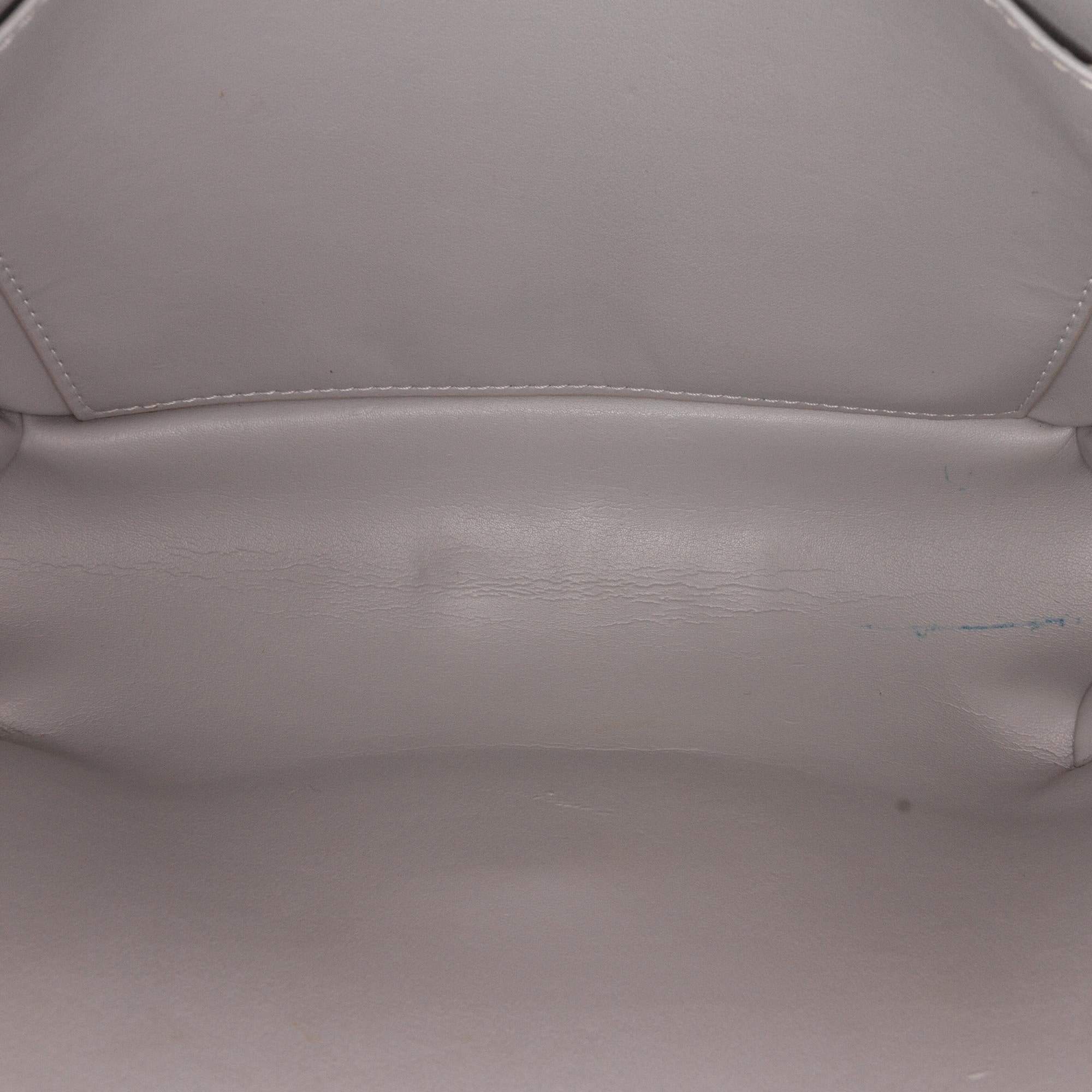 Louis Vuitton Monogram Vernis Thompson Street (SHG-btMYtl)