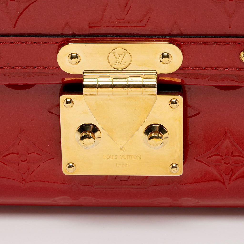 Louis Vuitton Monogram Vernis Venice Shoulder Bag (SHF-8iv4Vb)