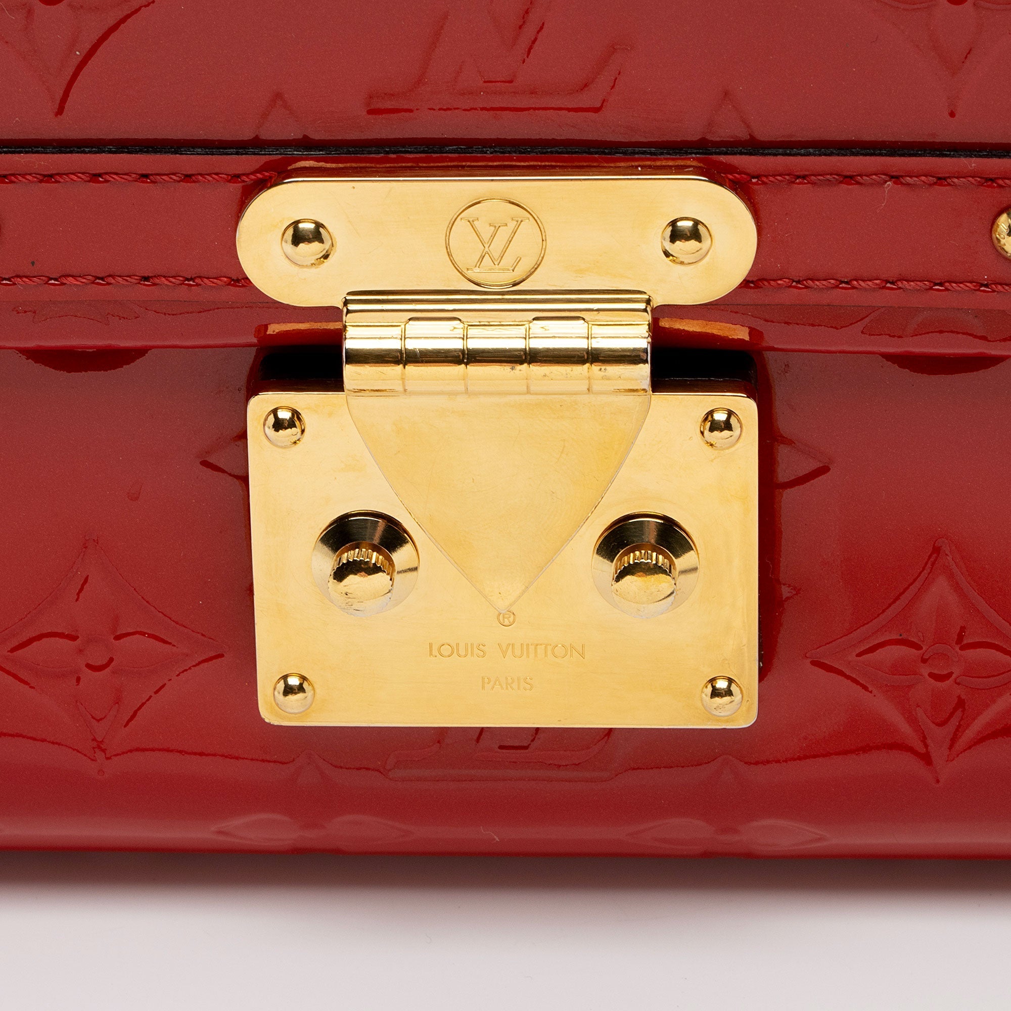 Louis Vuitton Monogram Vernis Venice Shoulder Bag (SHF-8iv4Vb)
