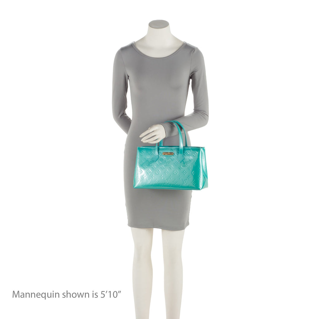 Louis Vuitton Monogram Vernis Wilshire PM Tote (SHF-uxm9NV)