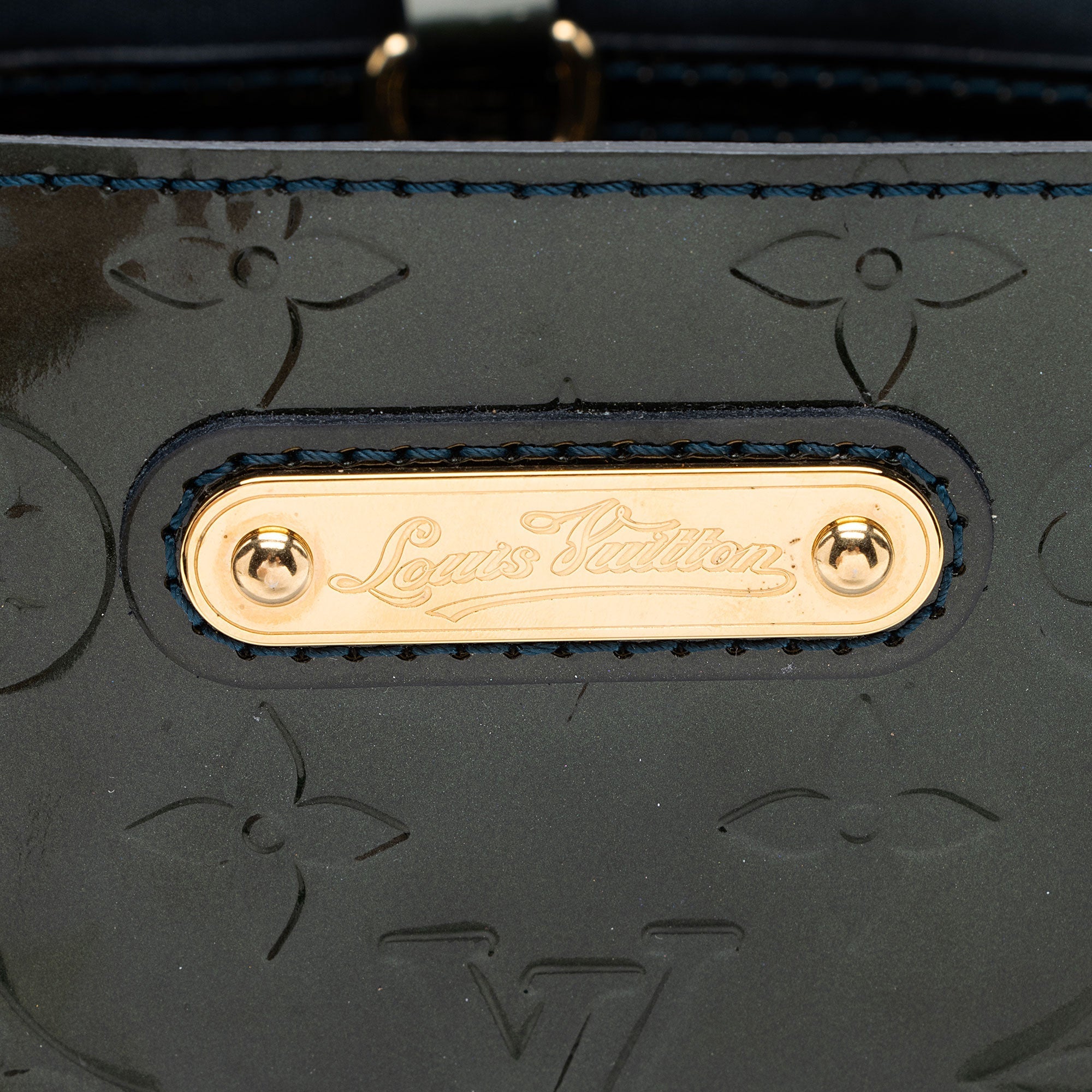 Louis Vuitton Monogram Vernis Wilshire PM Tote (SHF-ZcOAu3)