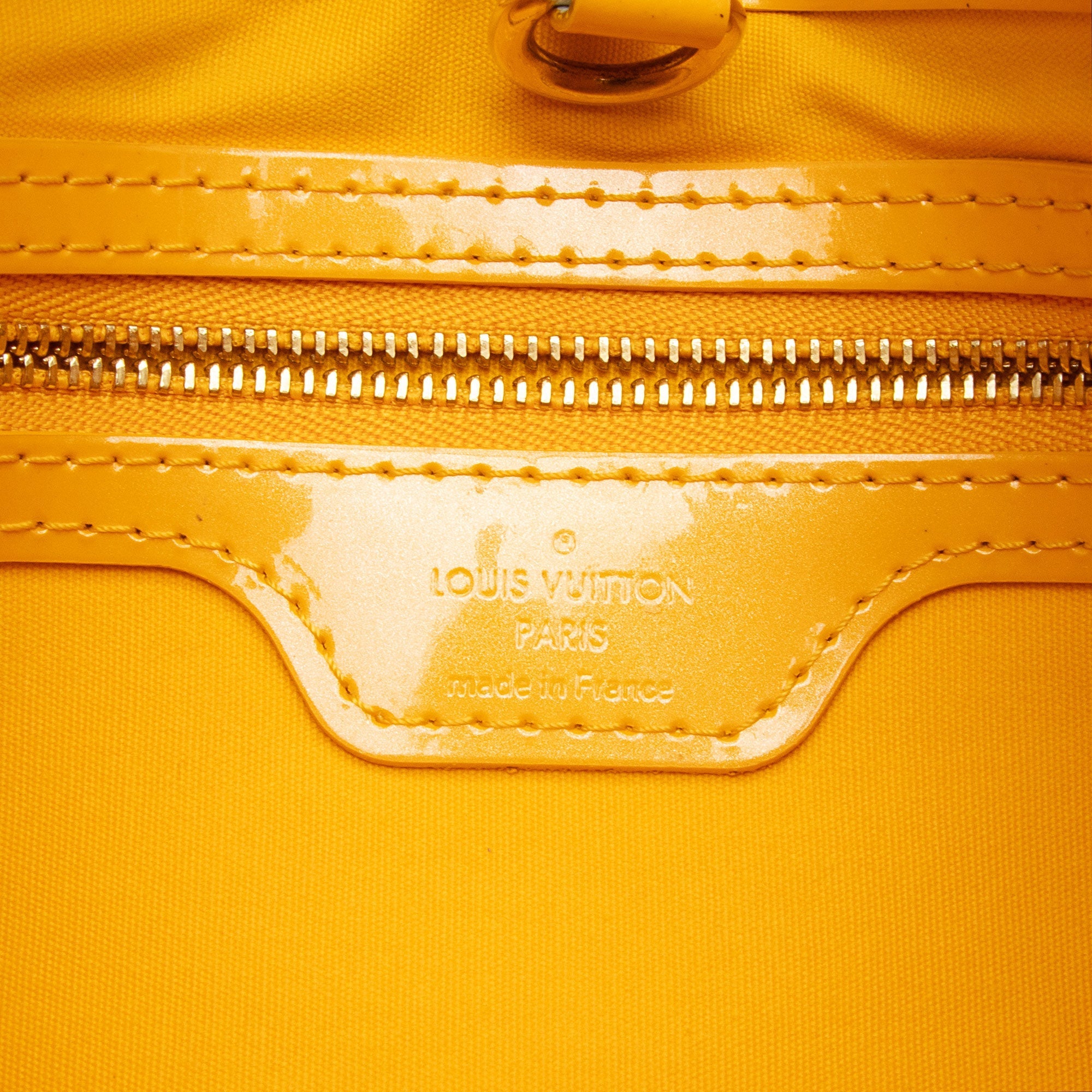 Louis Vuitton Monogram Vernis Wilshire PM Tote (SHF-QSLtSB)