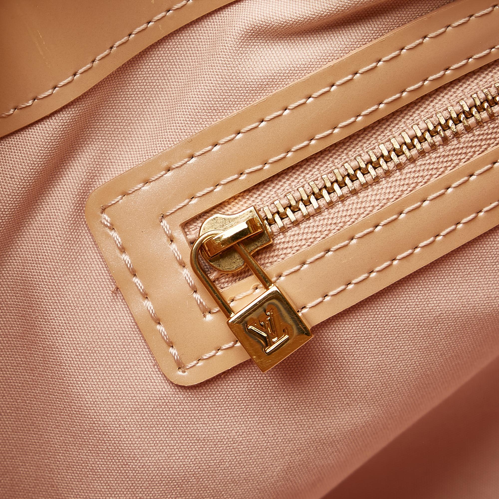 Louis Vuitton Monogram Vernis Wilshire PM (SHG-35396)