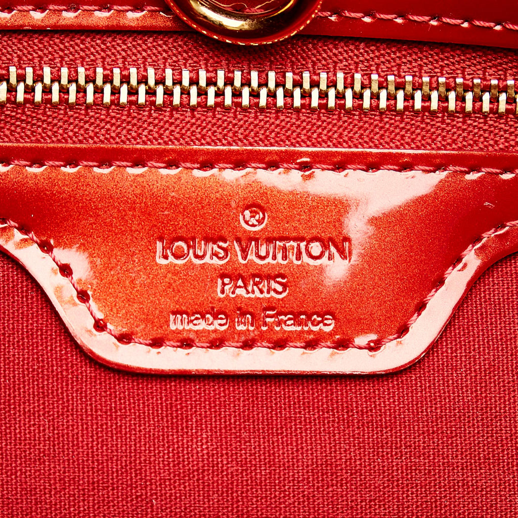 Louis Vuitton Monogram Vernis Wilshire PM (SHG-35993)