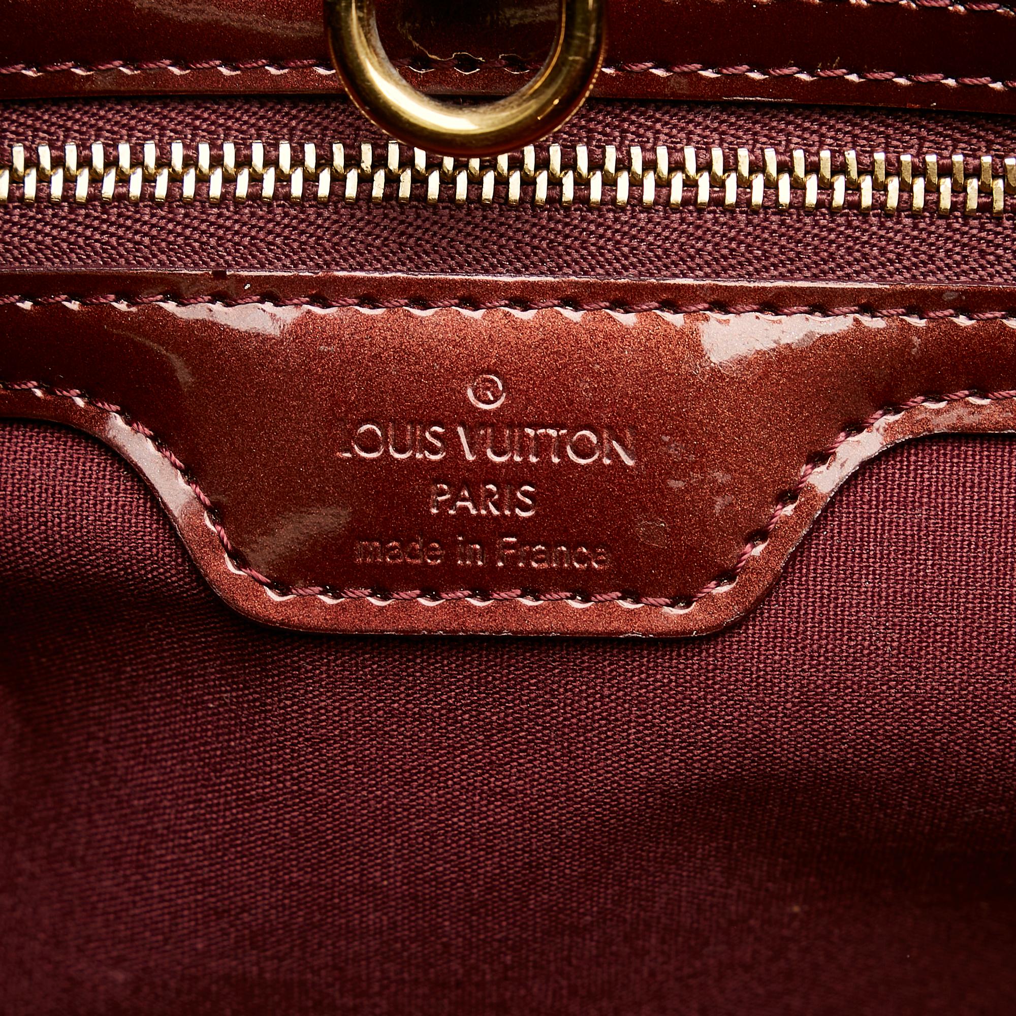 Louis Vuitton Monogram Vernis Wilshire PM (SHG-3zphEv)