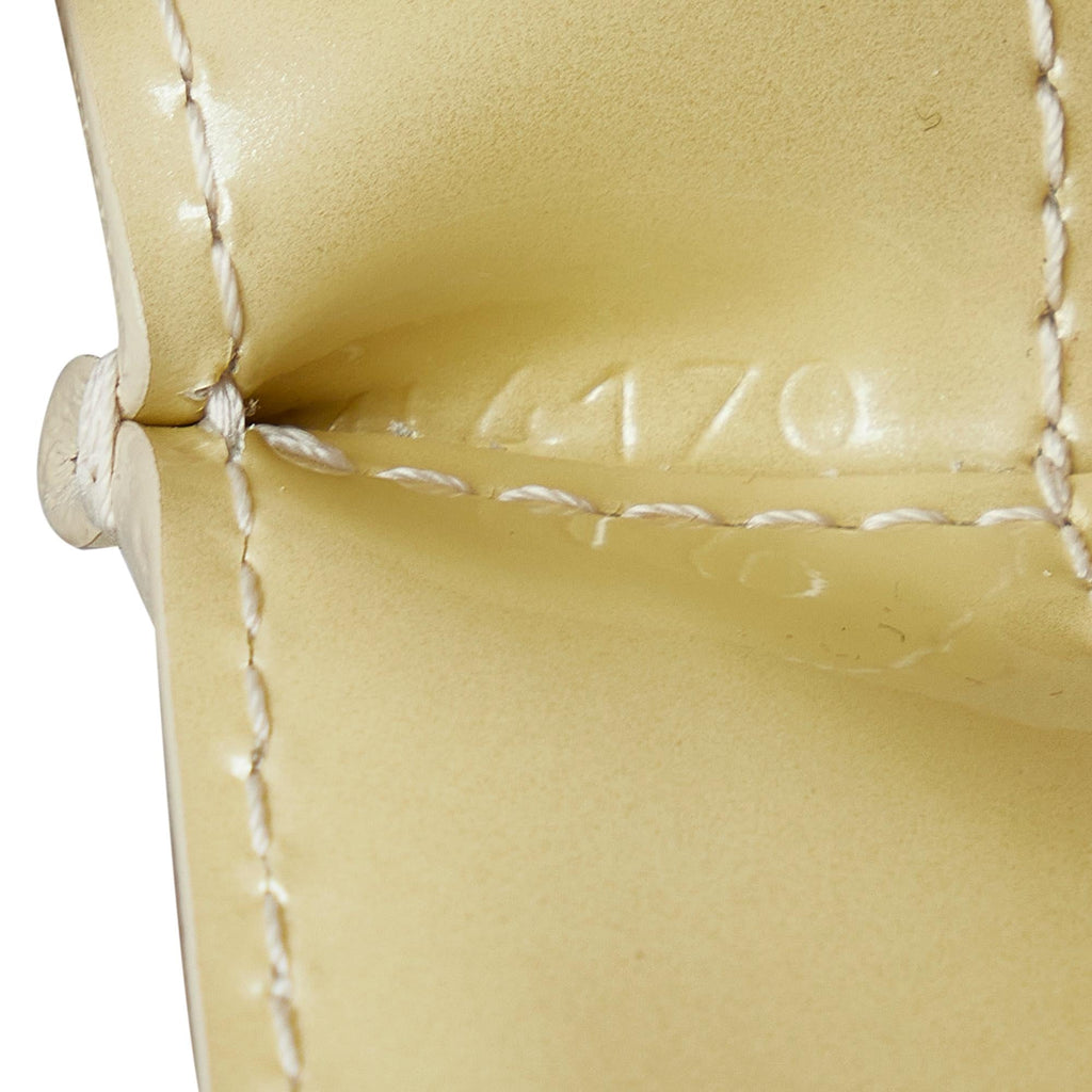 Louis Vuitton Monogram Vernis Wilshire PM (SHG-oOae4z)
