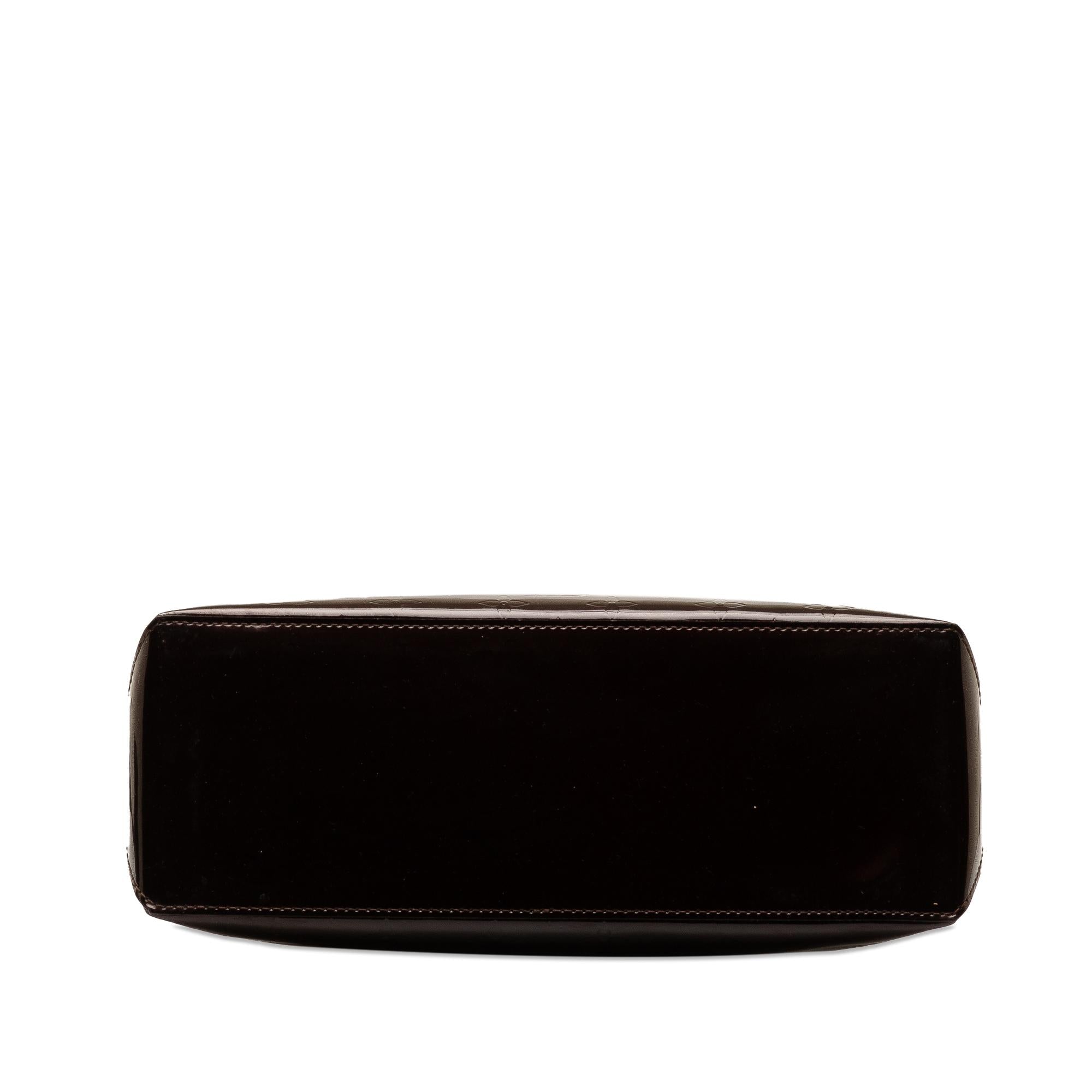 Louis Vuitton Monogram Vernis Wilshire PM (SHG-oit8gc)