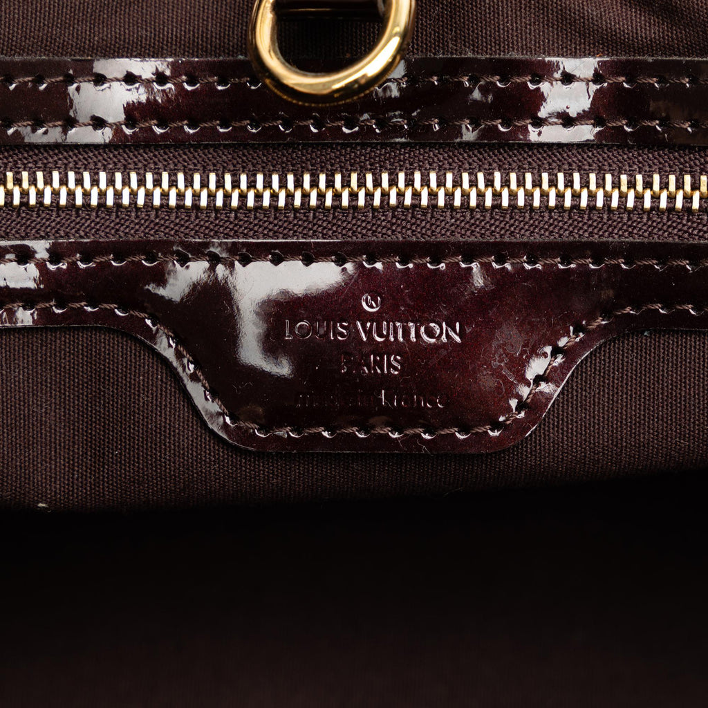 Louis Vuitton Monogram Vernis Wilshire PM (SHG-oit8gc)