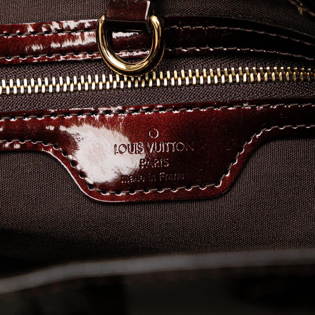 Louis Vuitton Monogram Vernis Wilshire PM (SHG-OU1JBO)