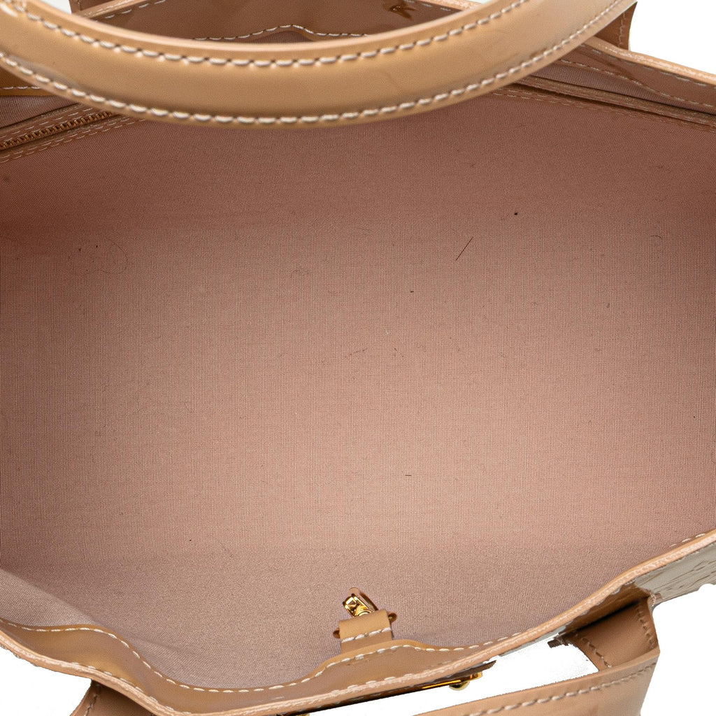 Louis Vuitton Monogram Vernis Wilshire PM