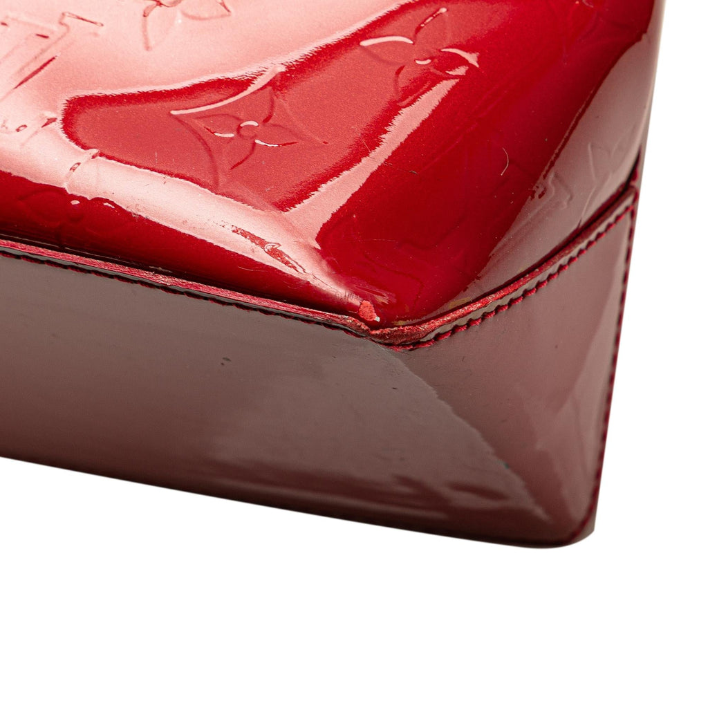 Louis Vuitton Monogram Vernis Wilshire PM