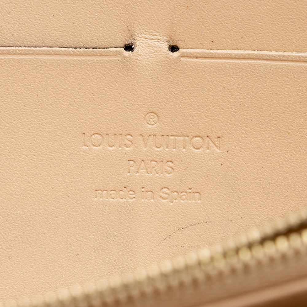 Louis Vuitton Monogram Vernis Zippy Wallet - FINAL SALE (SHF-18436)