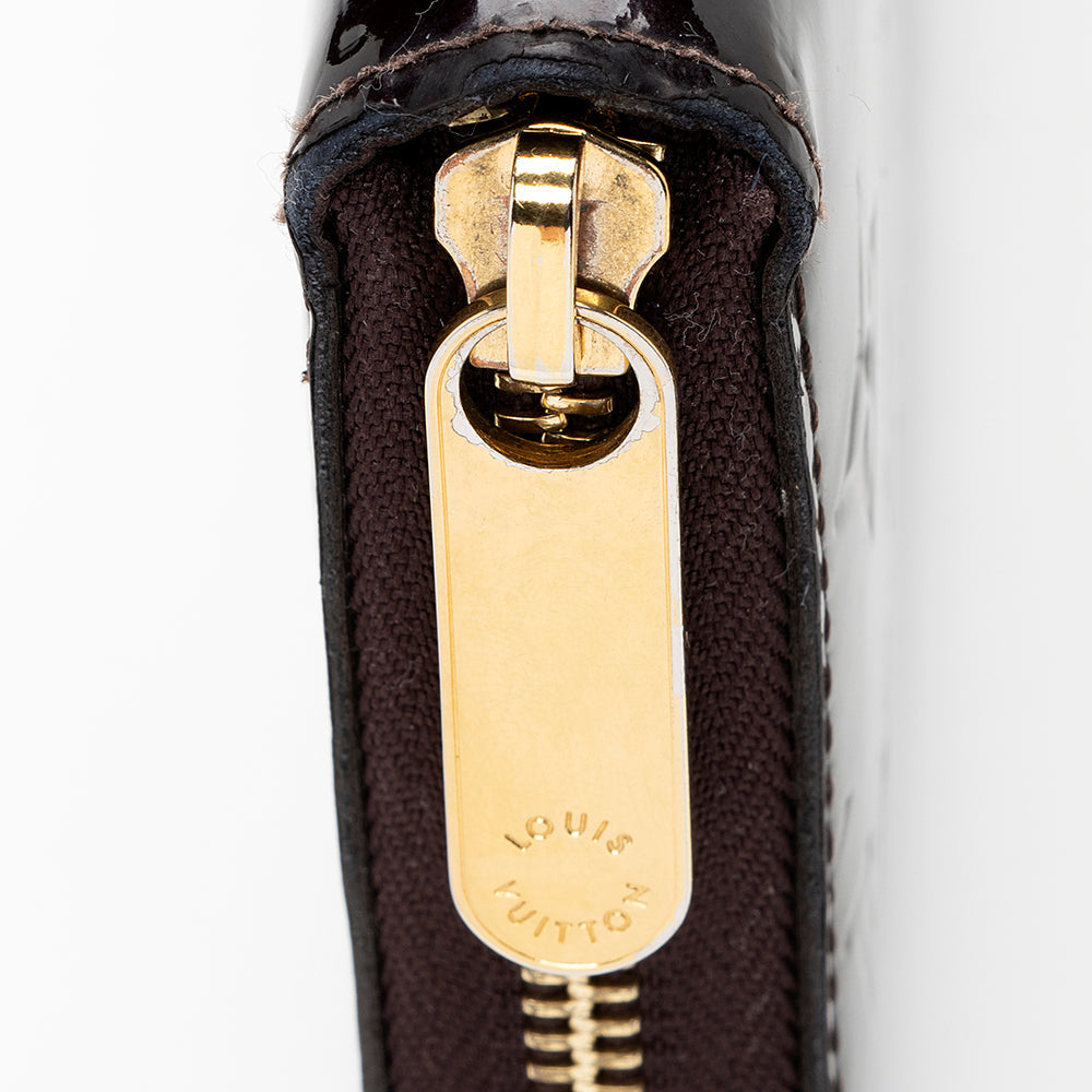Louis Vuitton Monogram Vernis Zippy Wallet (SHF-19366)