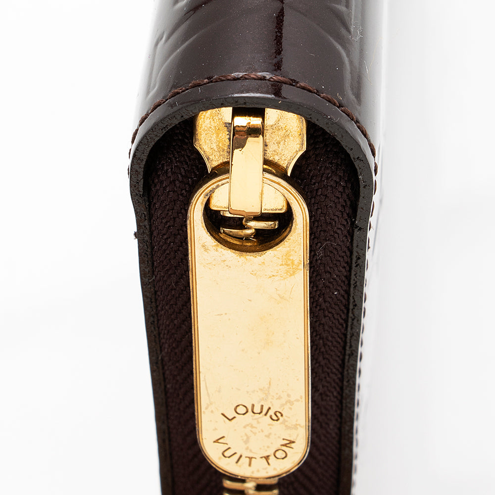 Louis Vuitton Monogram Vernis Zippy Wallet (SHF-21178)